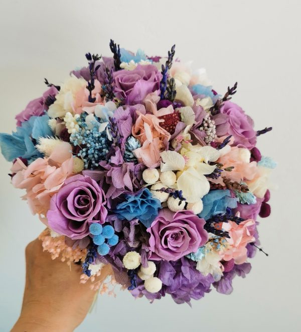Ramo de rosas moradas - Imagen 3