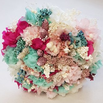 Ramo turquesa, fucsia y blanco